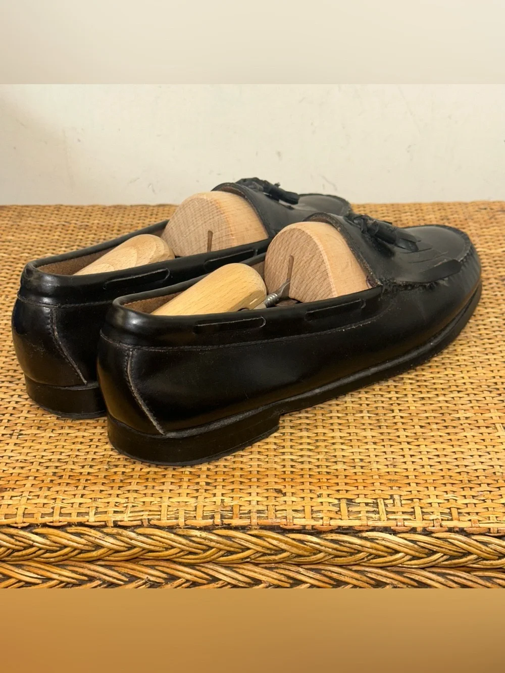 Vintage G.H. Bass& Co Tassel Loafers Mens 10.5D Black Academia Preppy Made USA